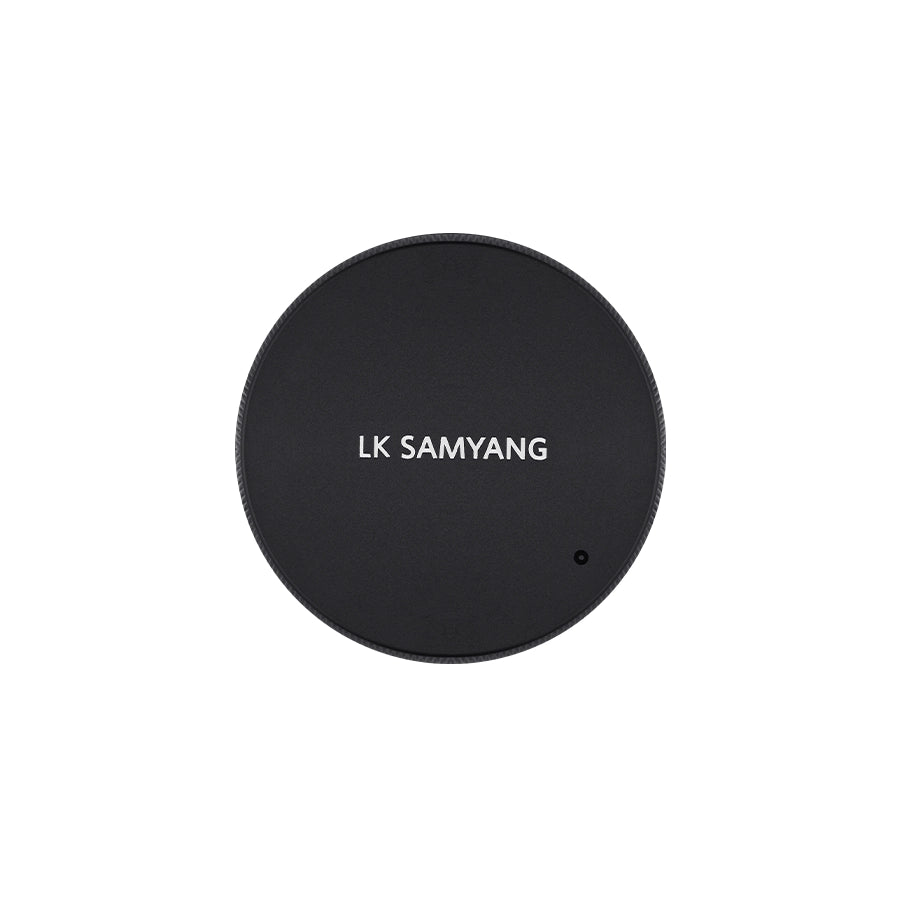 Black LK SAMYANG lens cap supplied with the AF 60-180mm F2.8 L-mount lens